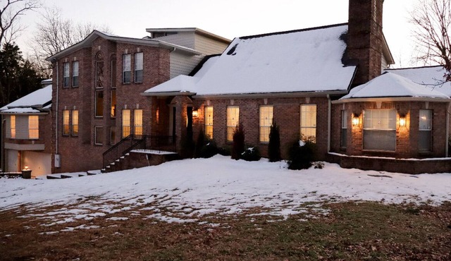 THE BIG HOUSE ~ With 620 sq ft EVENT SPACE ~ (view on YouTube "The Big House")n
