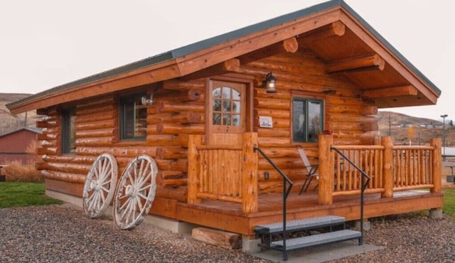The Bighole Cabin at J&J Cabins