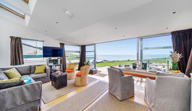 The Billy Shed - sleeps 5 guests in 3 bedrooms