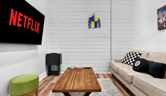 The Billy Walters Suite | Modern Brick Retreat!
