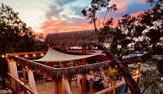 The Bird's Nest at The Retreat on the Hill