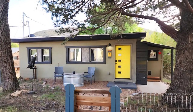 The Bisbee Vista Cabin, Cozy Desert Retreat + Mountain Views