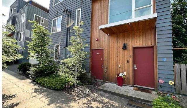 The Black House Studio #8 - North Portland