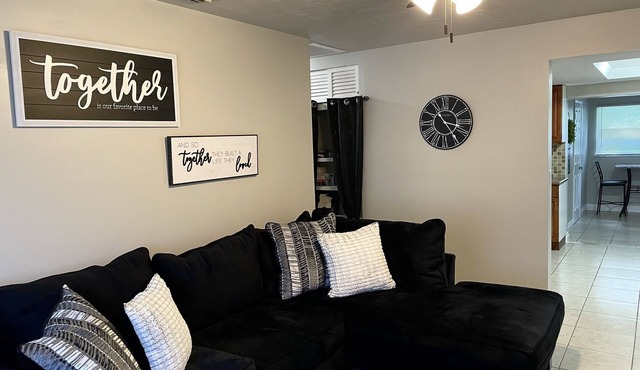 The Black&White Condo