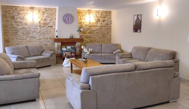 THE BLACKSMITH'S HOUSE