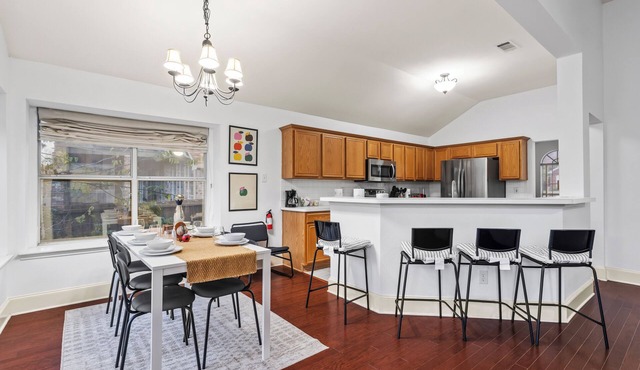 The Blue Door - 6 Beds Frisco w/Arcade & Games & Office