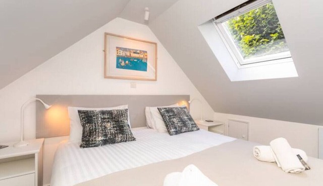 The Blue Door - Bath