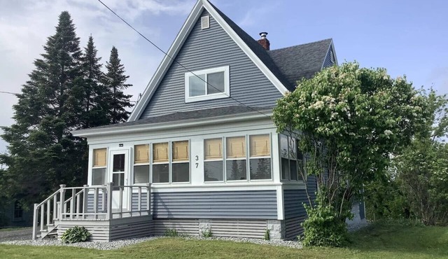 The Blue Gable Retreat-Direct Trail Access