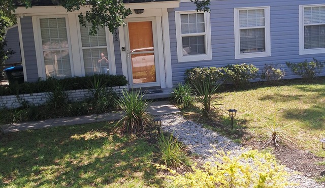 The Blue Green Heron n5 miles to Parris Island