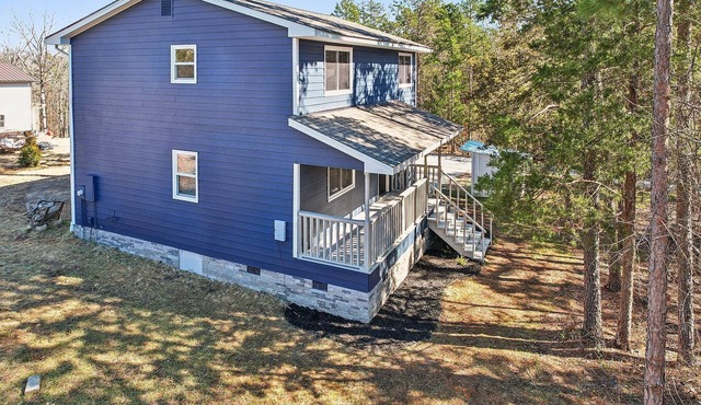 The Blue Hen - Charming 3 bedroom in Davidson