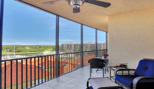 The Blue Heron | 2 bedroom 2 bath condo overlooking marina