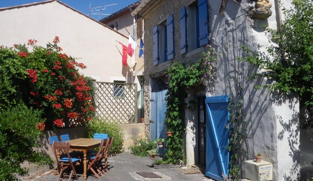 THE BLUE HOUSE RENNES LE CHATEAU