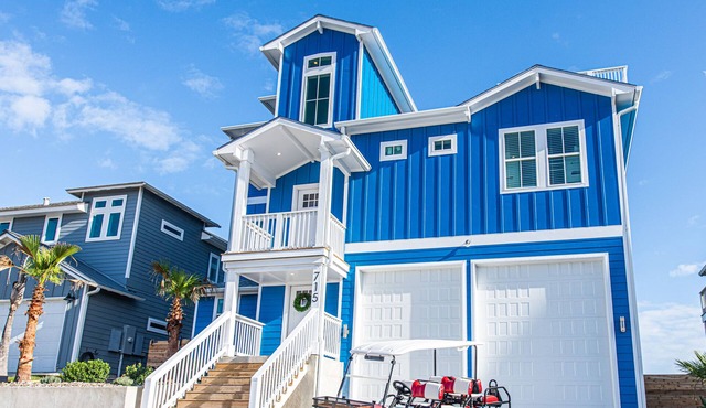 The Blue Marlini- Ocean view! Private Heated Pool! Mini Golf! Cart! Garage A/C!