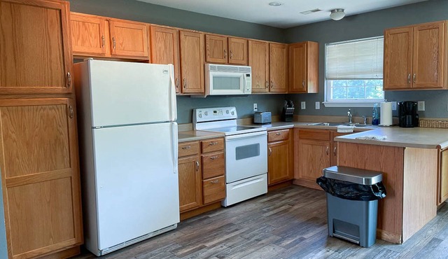 The Blue Sage inn-Cozy home mins from post