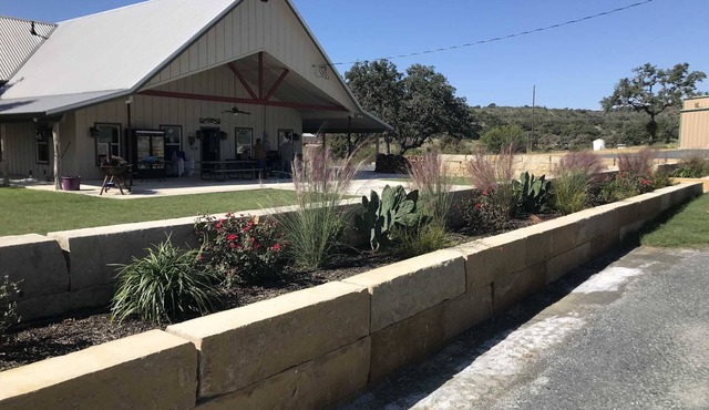 The Bluff Springs Lodge