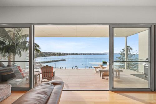 The Bluff Villa 4-121 Franklin Pde Encounter Bay - Linen Included