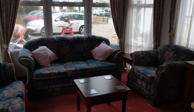 The Boat House Chalet - Boat of Garten - Near Aviemore - Sleeps 6