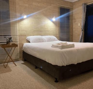 The Boat House - Island Views