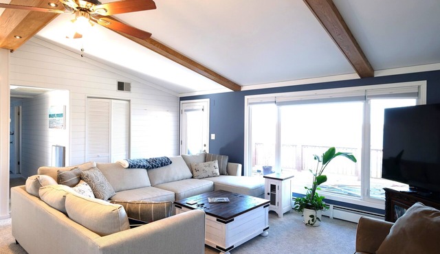 The Boathousen4 Bed 2 1/2 Bath Lake Homen