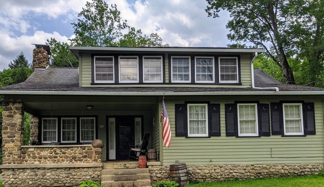 The Bonnie Brae on the Allegheny