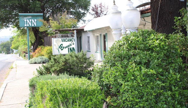 The Bonnie Inn Unit 1