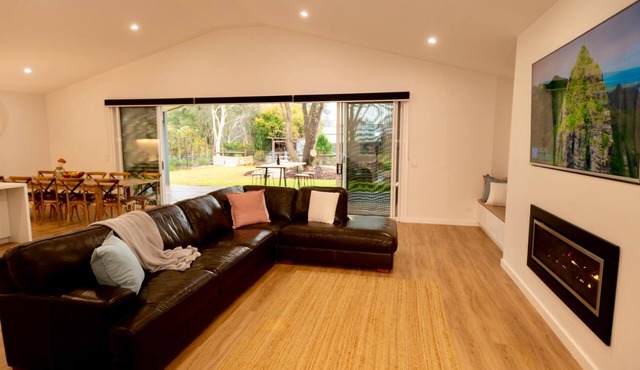 The Bonnie Ray - This brand new gem is a masterpiece of style and design.