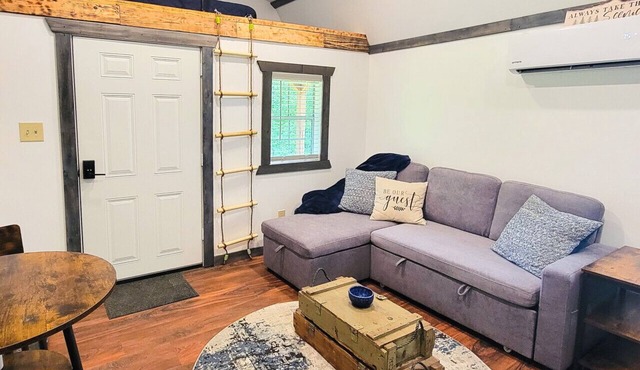 The Boons Camp Cabin