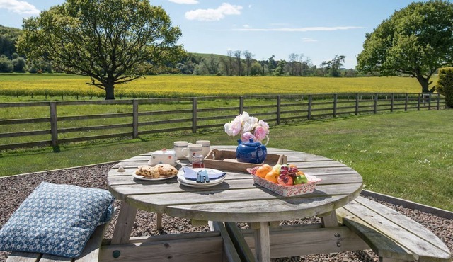 THE BOTHY AT REEDSFORD - Perfect for families looking to explore Northumberland