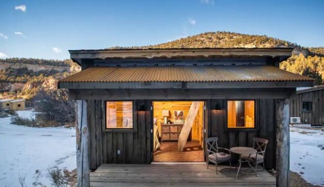 The Boundary Cabin 7