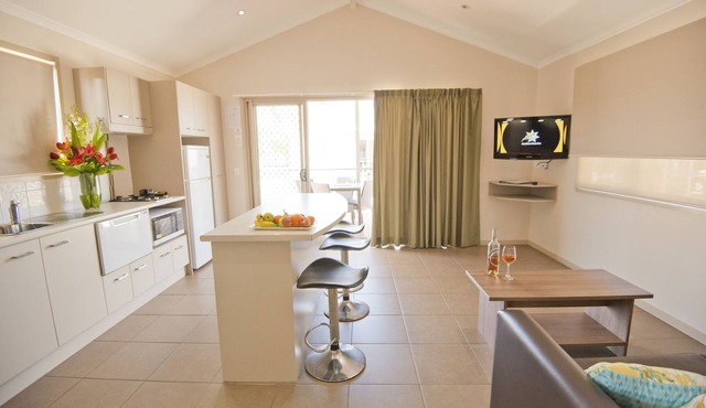 The Bowlo Holiday Cabins