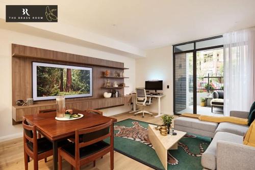 The Brass Banana Petersham