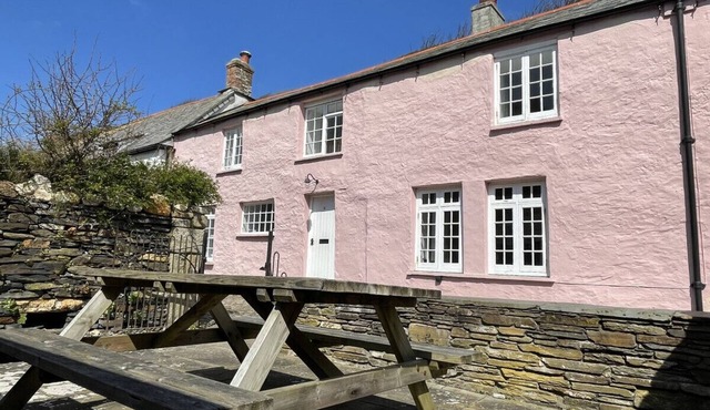 The Brewhouse Boscastle Harbour