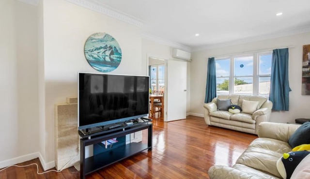 The Brickstone Home with Deck and Parking