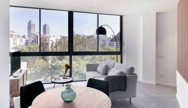The Bright Oasis - Design 1 BR unit in Poble Nou