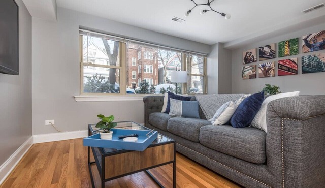 The Bright Retreat in Andersonville