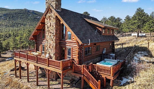 The Broadmeadow Cabin – Near Wild Basin RMNP
