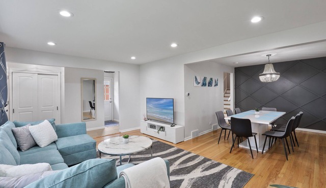 The Brookfield Breakaway w/Game Room