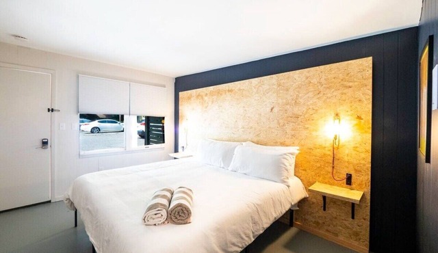 The Brooks Buy Out, Wedding Groups Inquire Today!