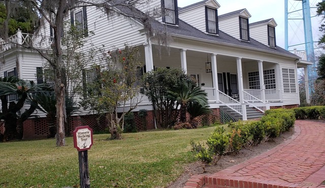 The Budd-Pafford House - The Presidential Suite