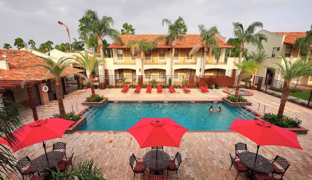 The Bungalows on Shary, Mission-McAllen