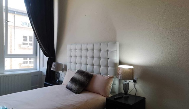 The Bungo studio 5 Free WiFi /Parking City Glasgow