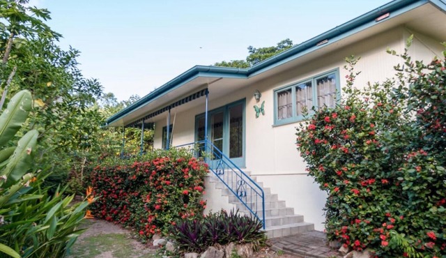 The Butterfly House, beautiful home near the beach