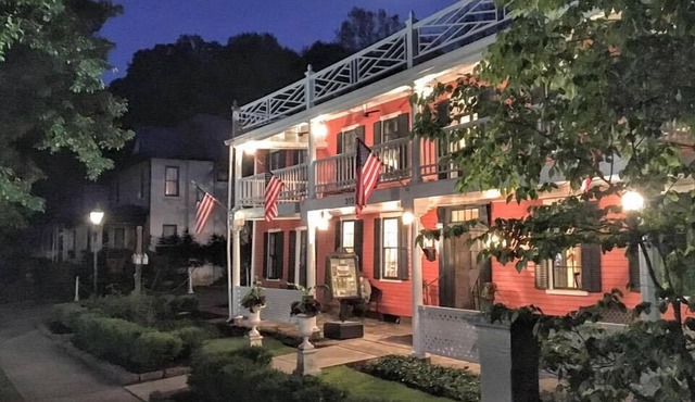 The Buxton Inn
