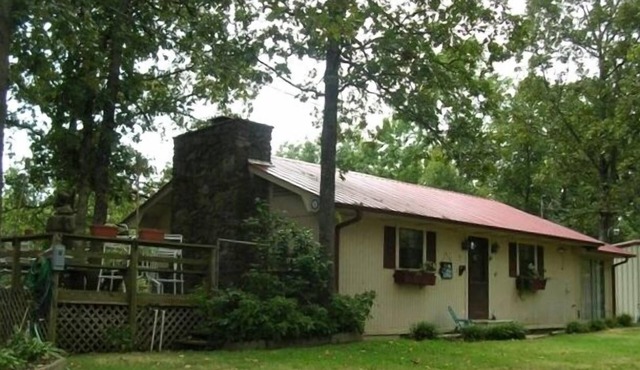 The 'Byrd's Nest' Dublin Bay Lake Dardanelle