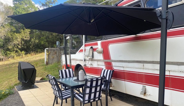 The Byron Bus (close to town)