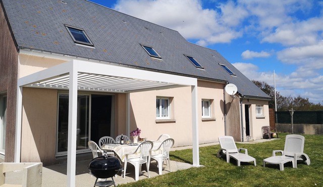 The Côte des Isles Port-bail beach