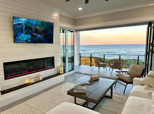 The C House - 3 Story