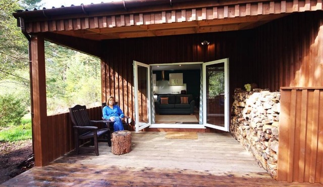 The Cabin at Easter Arr