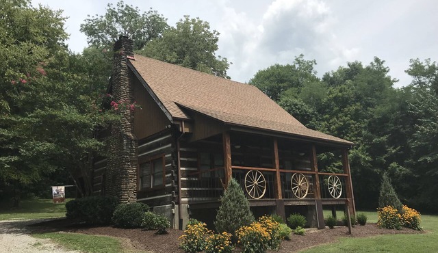 The Cabin at Flat Rock Farms - rustic charm on a beautiful former horse farm