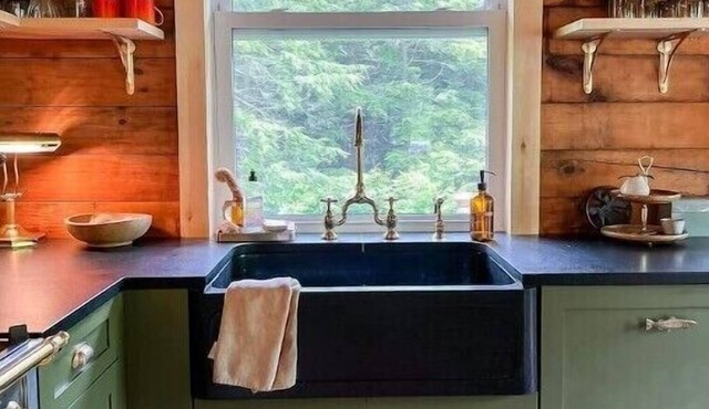 The Cabin at Livingston Manor - Cozy Catskill Log Cabin